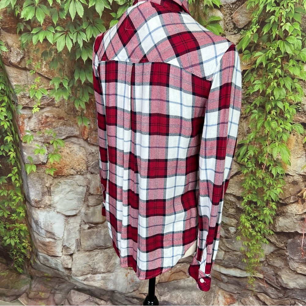 RAILS Classic Plaid Button Front Flannel Shirt in Red, White, and Blue, XS - Picture 5 of 14